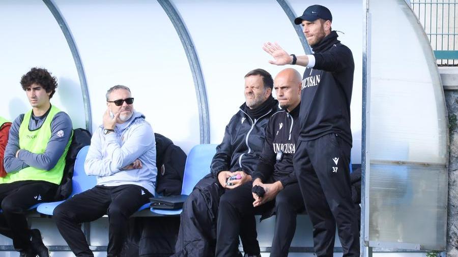 Collacchioni non fa miracoli: solo un pareggio per il Livorno a Ostia