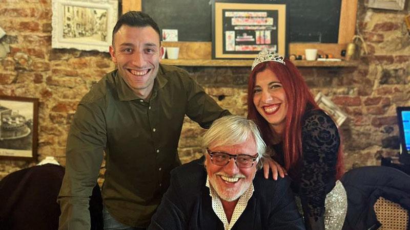 Alla maratona per raccogliere fondi in nome del padre morto a luglio