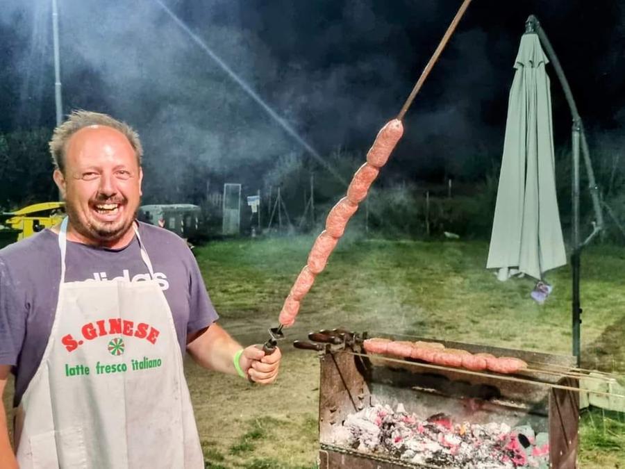 Muore a 45 anni imprenditore e dirigente sportivo: la tragedia davanti agli amici a cena