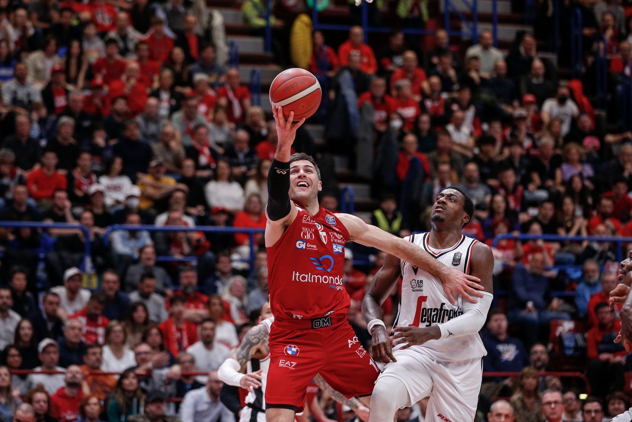 L’Eurolega logora soltanto l’Olimpia, colpo Virtus, Scariolo balza in testa 