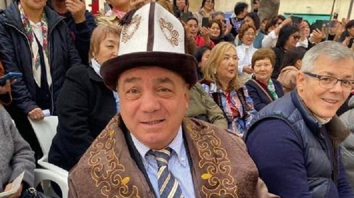 L’assessore al Turismo Gianni Chessa alla festa dei kirghisi a Cagliari