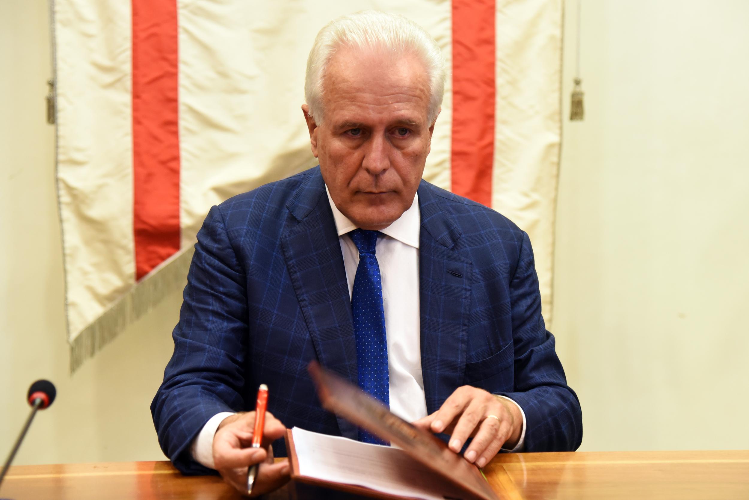 Giani e i conti di metà mandato: «Con il Pnrr in Toscana 100mila posti di lavoro». E pensa al bis