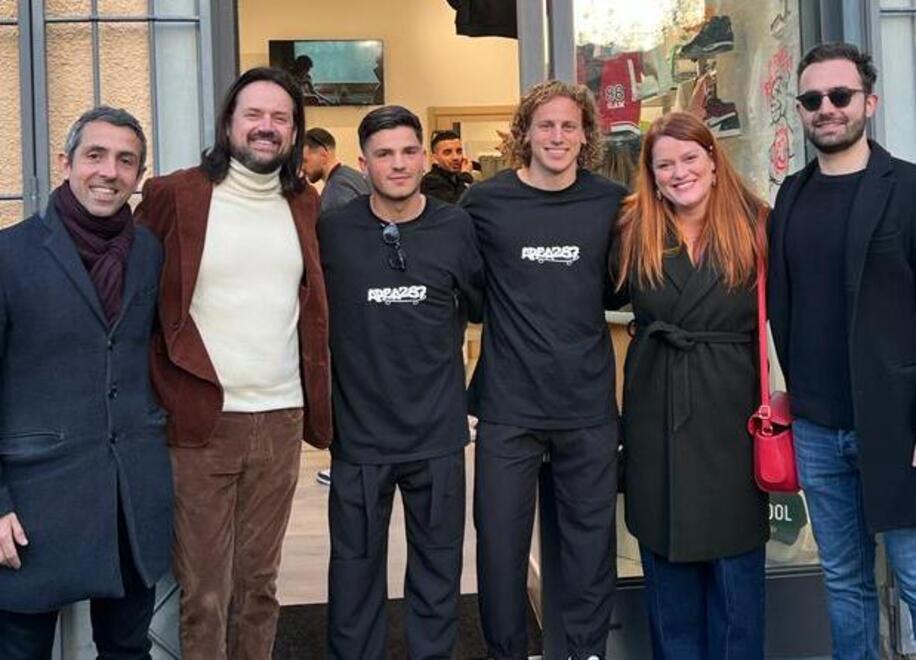 La sfida di due under 30: aprono un nuovo negozio in centro a Pontedera