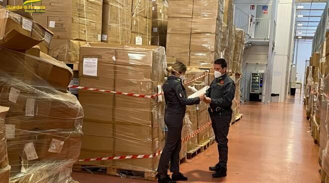 Mascherine, l’inchiesta per truffa: il Riesame dà ragione alla procura