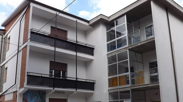 Polinago ristruttura tutte le scuole: bimbi all’ex asilo e in appartamenti