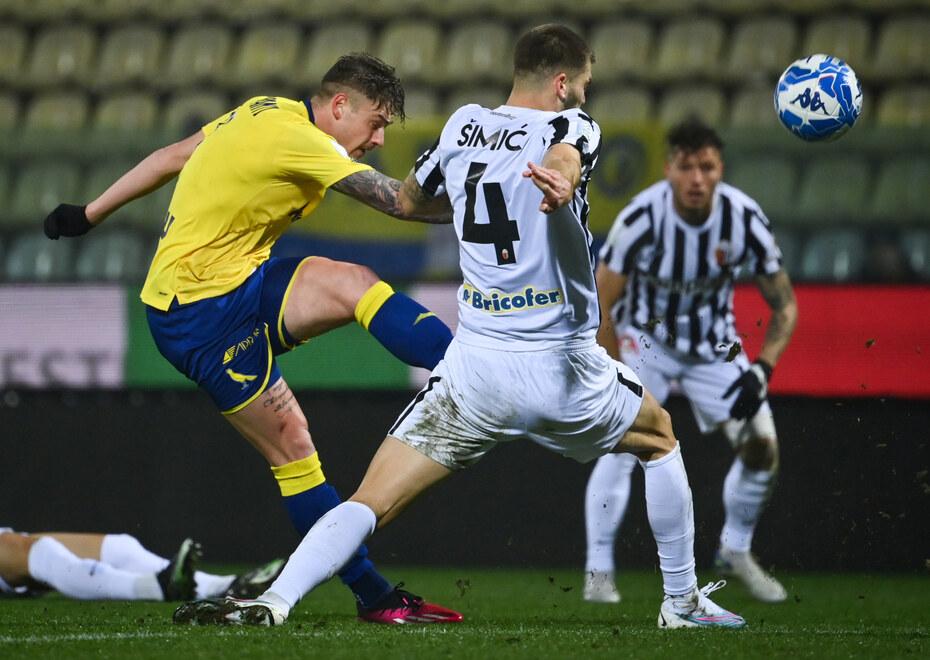 Modena, maledizione infortuni: un mese di stop per Bonfanti 