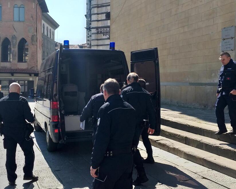 Montecatini, violenta la vicina di casa: 19enne condannato a quattro anni e sei mesi