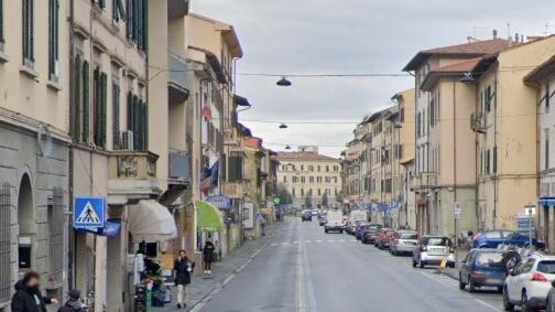 Pisa, nudo e in preda a troppa cocaina 27enne rischia di rimanere folgorato