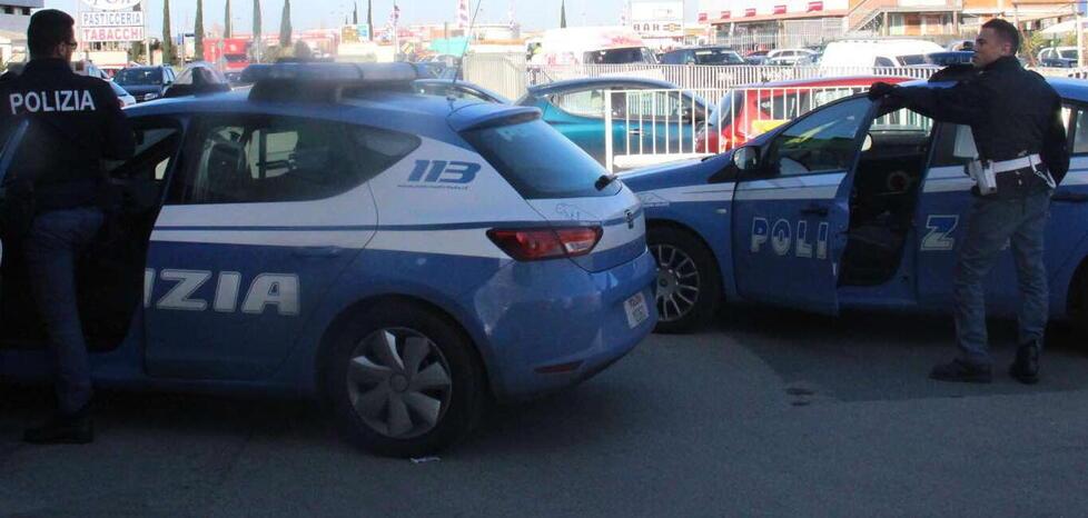 Cecina, arrestato con 40 chili di coca: la droga destinata alla costa livornese