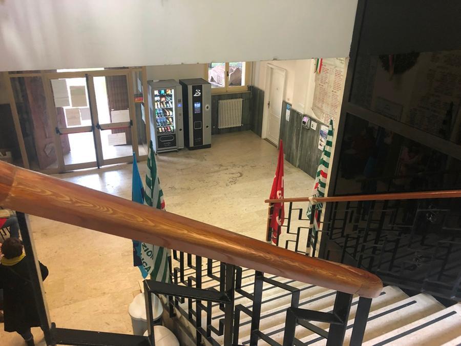 
	L'androne del municipio di Ozieri

