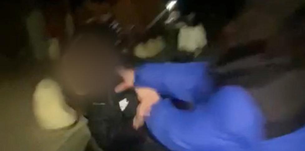 Porto Garibaldi, picchiata dai bulli nel parcheggio mentre gli altri filmano la scena