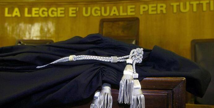 Sassuolo. Rapina e botte alla transessuale Ma anche lei finisce denunciata 