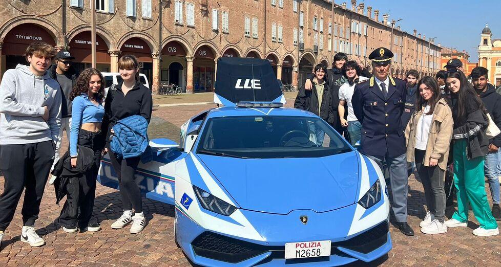 Carpi In piazza 600 studenti «Incidenti stradali, noi interveniamo così» 