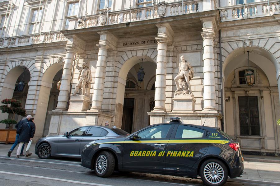 Case in nero agli universitari. Oltre mille affitti sospetti a Modena