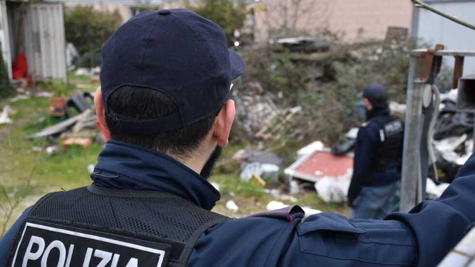 Pisa, scoperto bivacco nell’immobile abbandonato