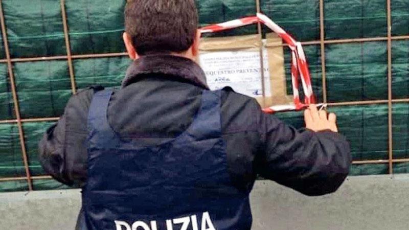 Lucca, la piscina della villa di Mancini è abusiva, Pardini: «Non chiedo le dimissioni»