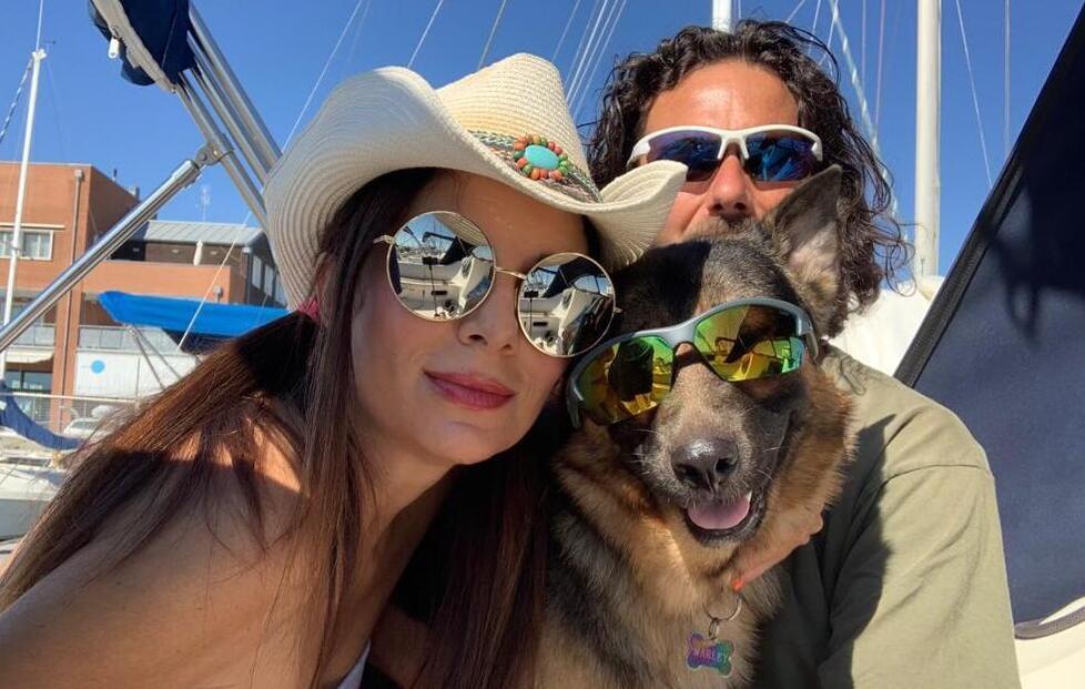 Il pastore tedesco Marley con Carlotta e Marco