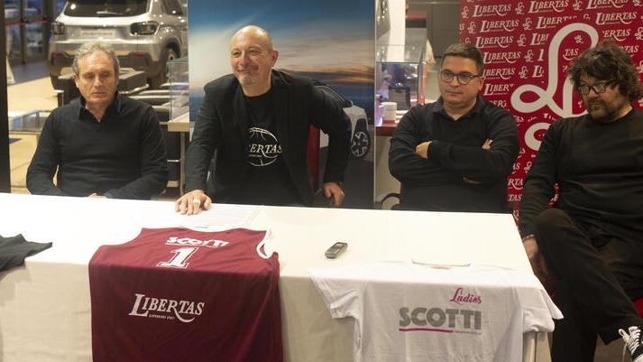 Brandolini, Seghetti, Consigli, Andreazza e Mannucchi durante la conferenza di ieri sera alla Scotti
