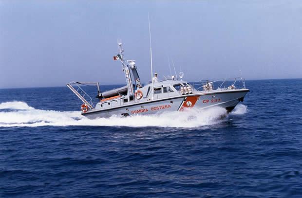 Affonda peschereccio davanti a Capo Ferrato, in salvo i due pescatori