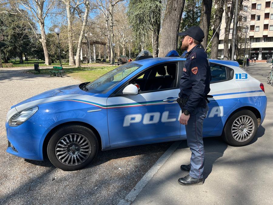 Ferisce un disabile con una lama, arrestato un 46enne