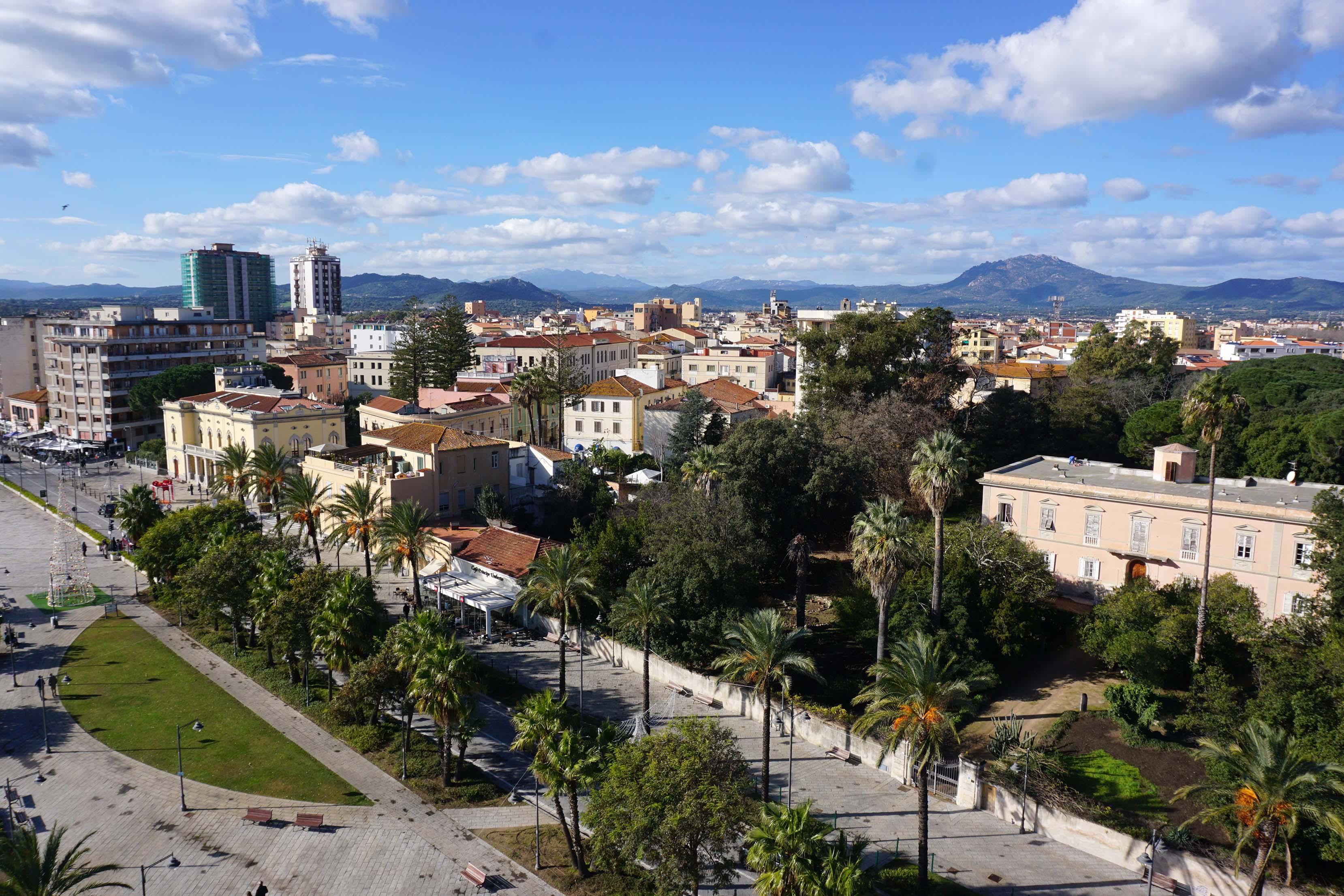 Si spopolano anche le città: la Sardegna ha perso 12mila abitanti, quanto un paese come Siniscola