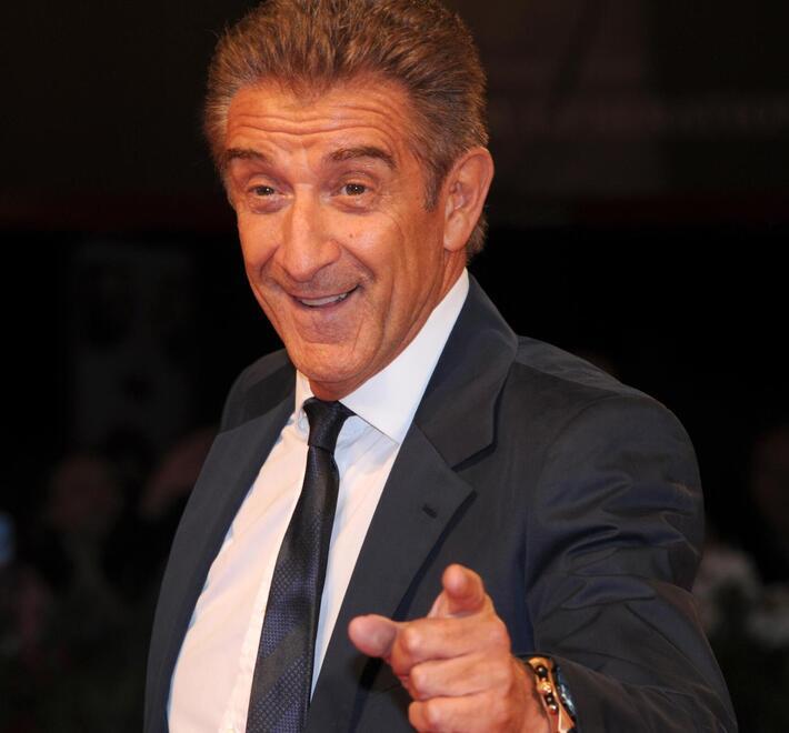Ezio Greggio: «Lo confesso: nella mia vita mi sono proprio divertito» 