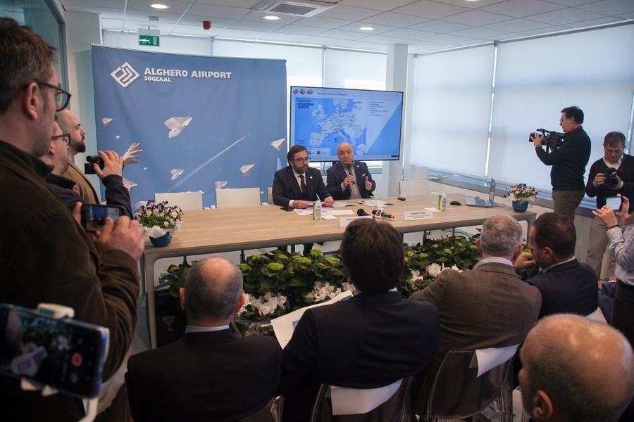 Continuità territoriale, da settembre il modello Baleari. Moro apre a F2i su Cagliari