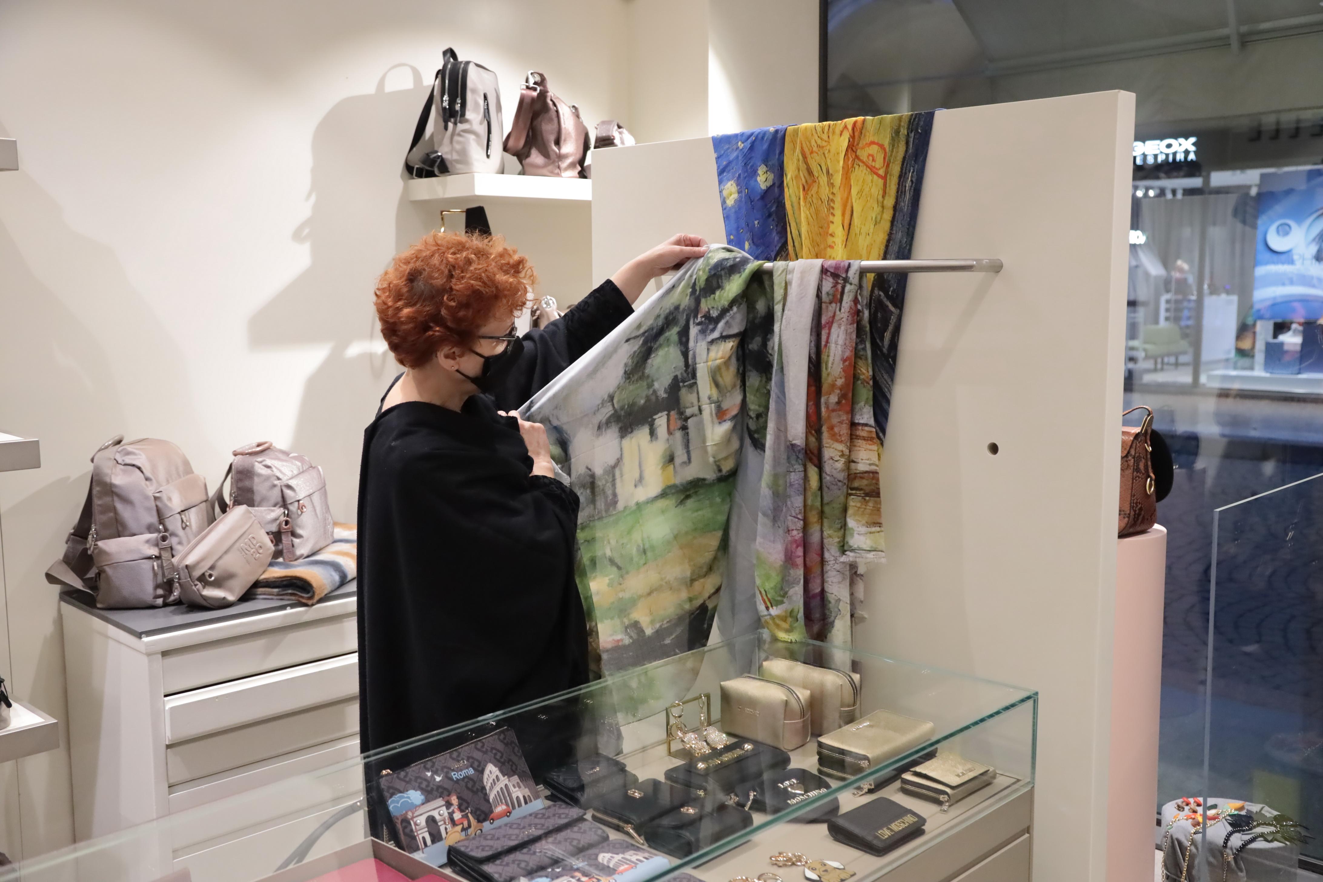 Emilia Romagna L’agonia senza fine dei negozi Seimila saracinesche abbassate 