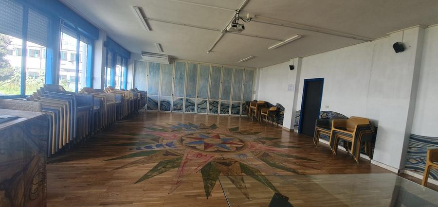
	L'aula &ldquo;Angela Fiume&rdquo; per la sede di San Bartolo a Cintoia concessa agli studenti musulmani per pregare durante il Ramadan

