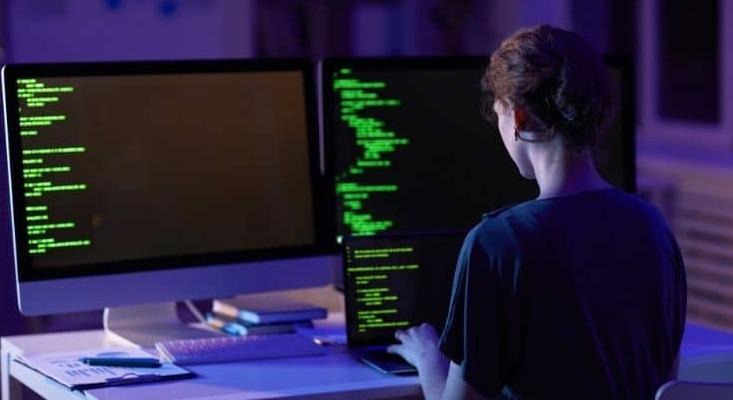 C’è lavoro per giovani informatici ma spesso le aziende non li trovano 