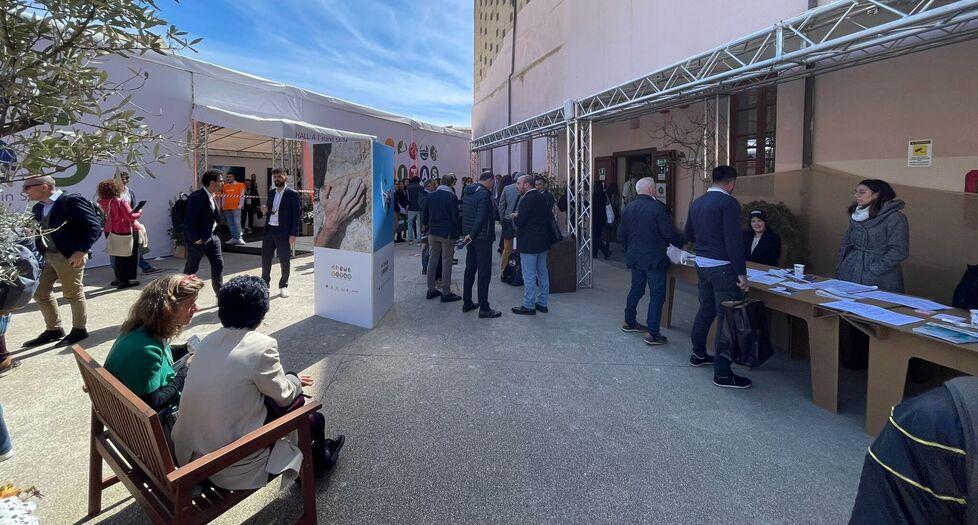 Bitas ad Alghero, l’offerta a caccia di domanda: dai tour in bici a quelli gastronomici 