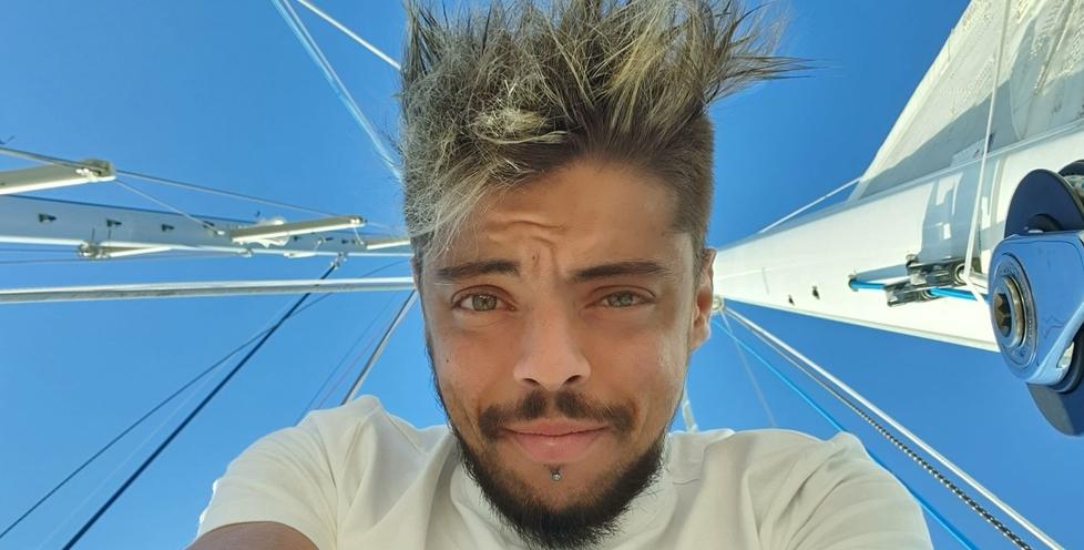 Addio al sorriso di Ale. Volontario per sempre: «Nonostante la malattia ha dedicato la sua vita agli altri»