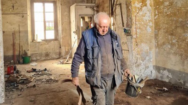 Lucca, Centoni chiude dopo 77 anni: era uno degli ultimi fabbri attivi