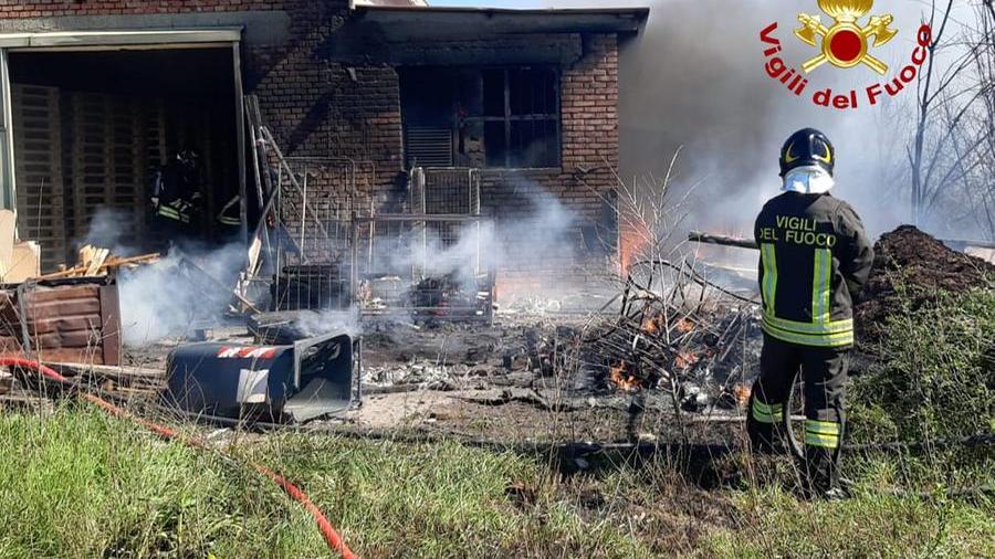 I vigili del fuoco impegnati 