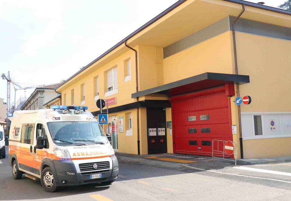 Bloccò il pronto soccorso a Cento, condannato