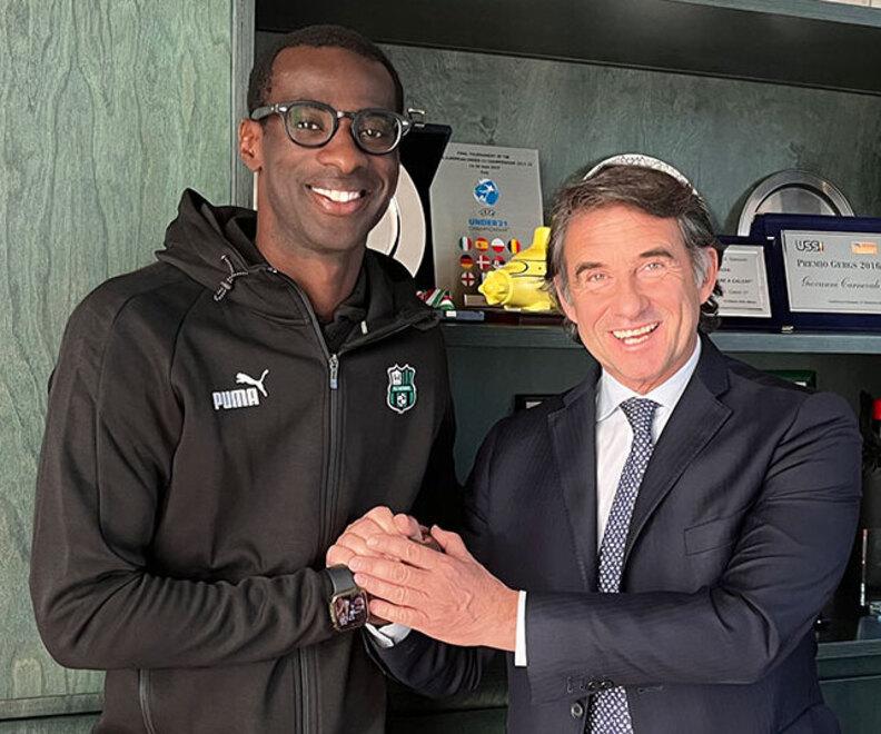 Obiang, compleanno con rinnovo Accordo col Sassuolo fino al 2025
