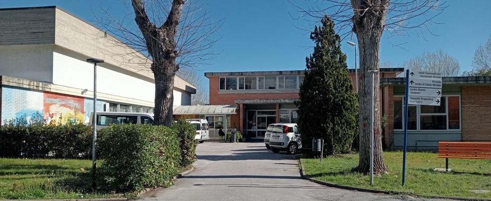 Centro Ceser di via Comparini. Tre in gara per la nuova gestione