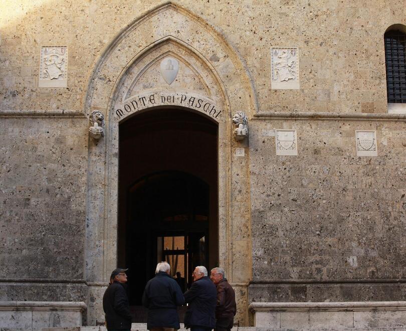 Azionisti Mps a raccolta per il via al terzo processo