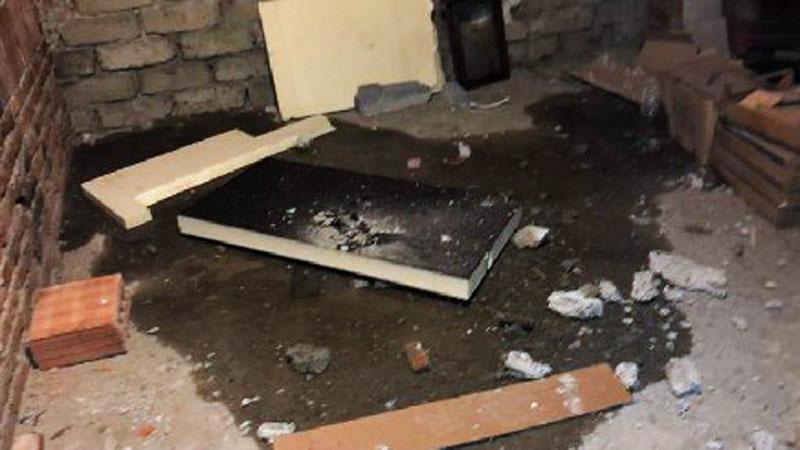 Prato, la ristrutturazione è un incubo: «Da mesi al freddo e senza cucina»