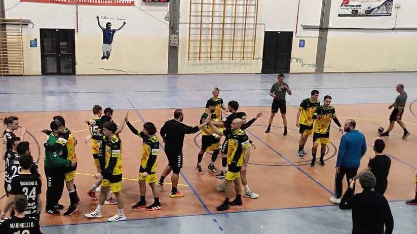 Tushè sconfitta ancora. Idem per i ragazzi di Randis