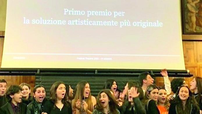Festival del teatro, il Liceo Azuni premiato a Milano