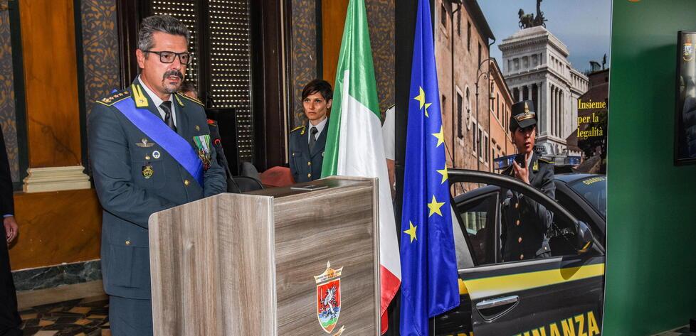 Livorno, i consigli del comandante della finanza contro i raggiri del superbonus: «Non fatevi attrarre dai prezzi bassi»