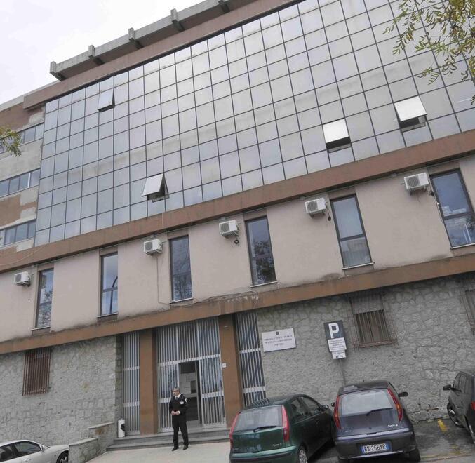L’accoltellatrice di Bari Sardo: «Mi sono difesa da una violenza»