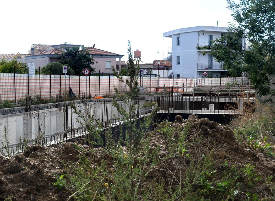 
	Il cantiere fermo da mesi in via Lepanto, realizzati solo i parcheggi sotterranei

