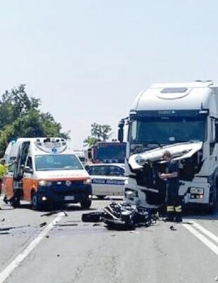 Pavullo. Una perizia per lo schianto fatale in moto 