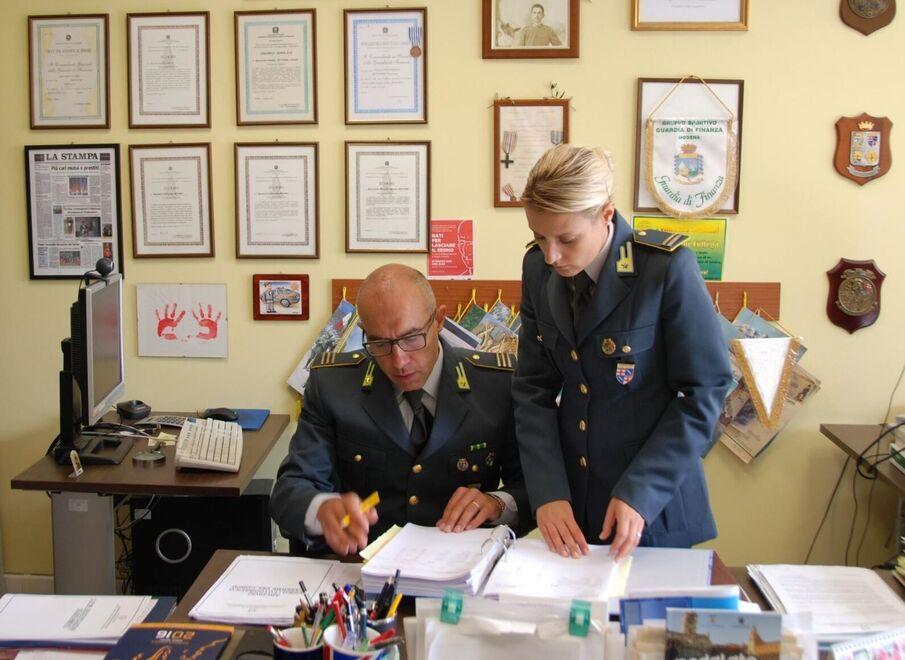 Carpi In azienda tessile Facevano lavorare in smart i dipendenti cassintegrati 