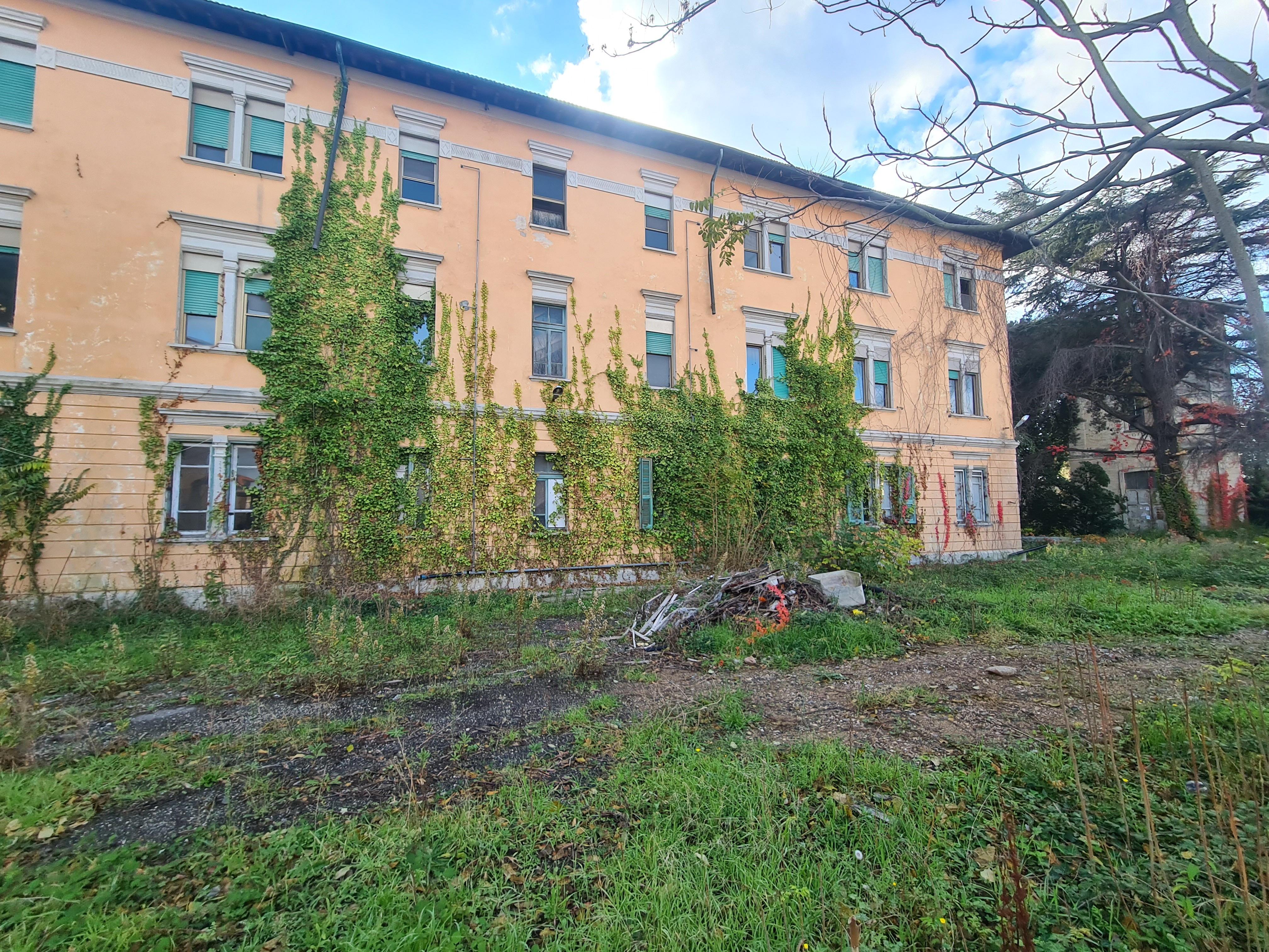 Livorno, il distretto Asl nell’ex albergo. C’è l’ok del consiglio comunale