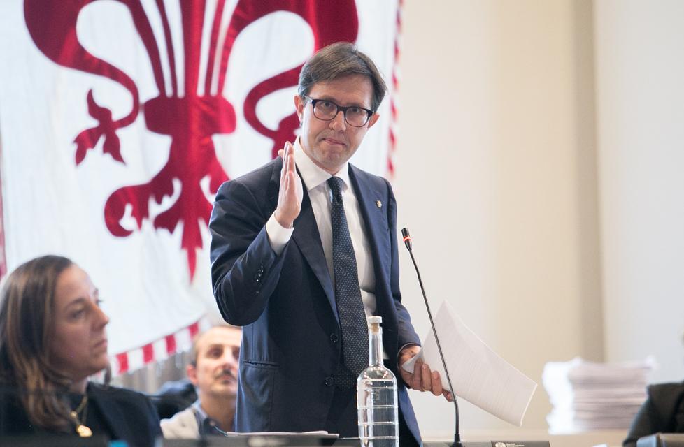 Firenze, l’ok al bilancio rassicura Nardella. E ora tesse la tela per il terzo mandato