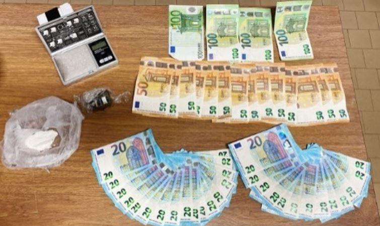San Giuseppe, hashish e cocaina: arrestato operaio 45enne