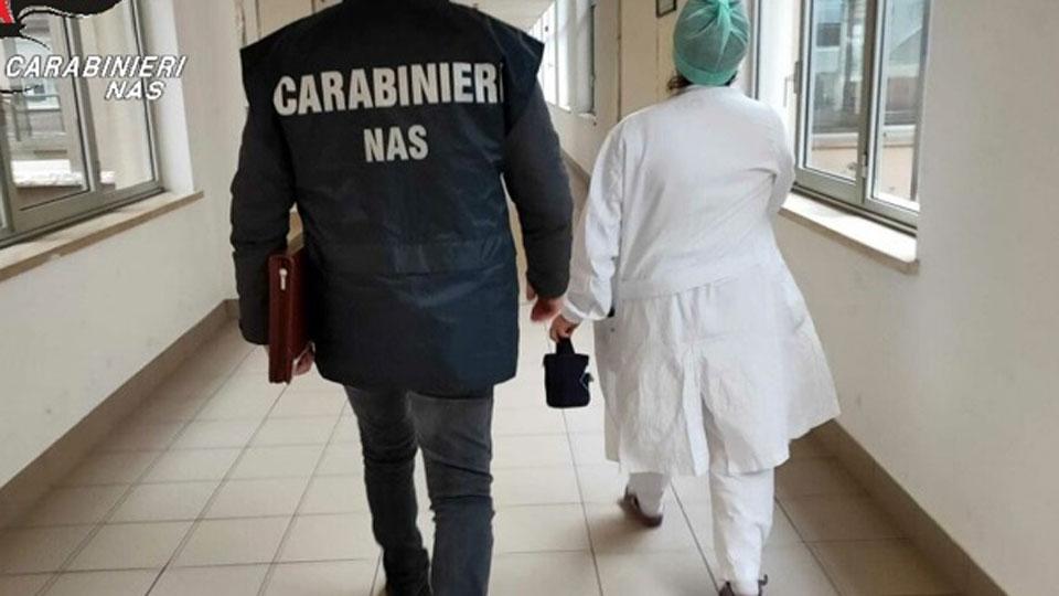 «Formaggio di qualità più bassa»: ipotesi frode sui pasti all’ospedale di Livorno